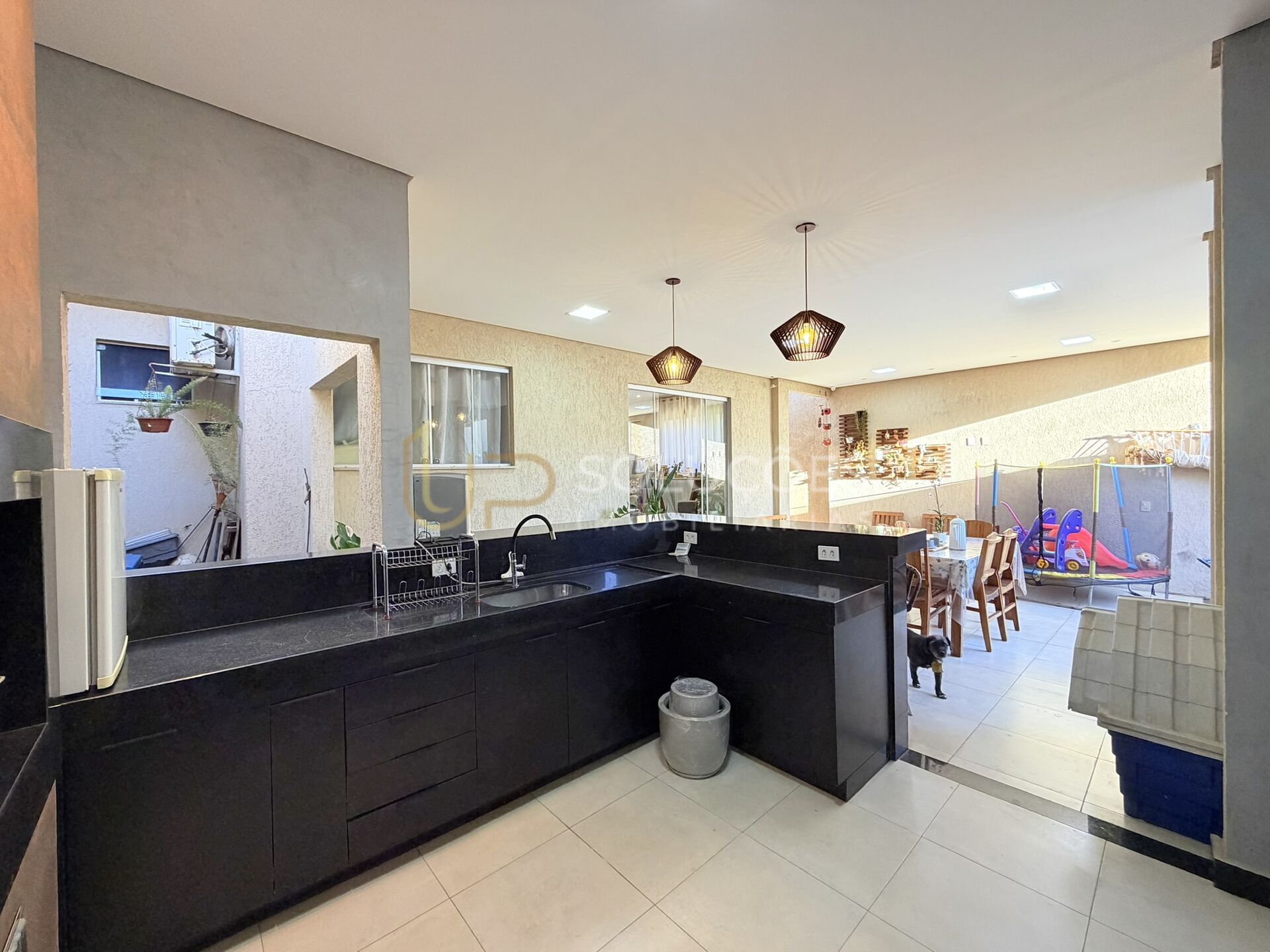 Casa, 3 quartos, 218 m² - Foto 30
