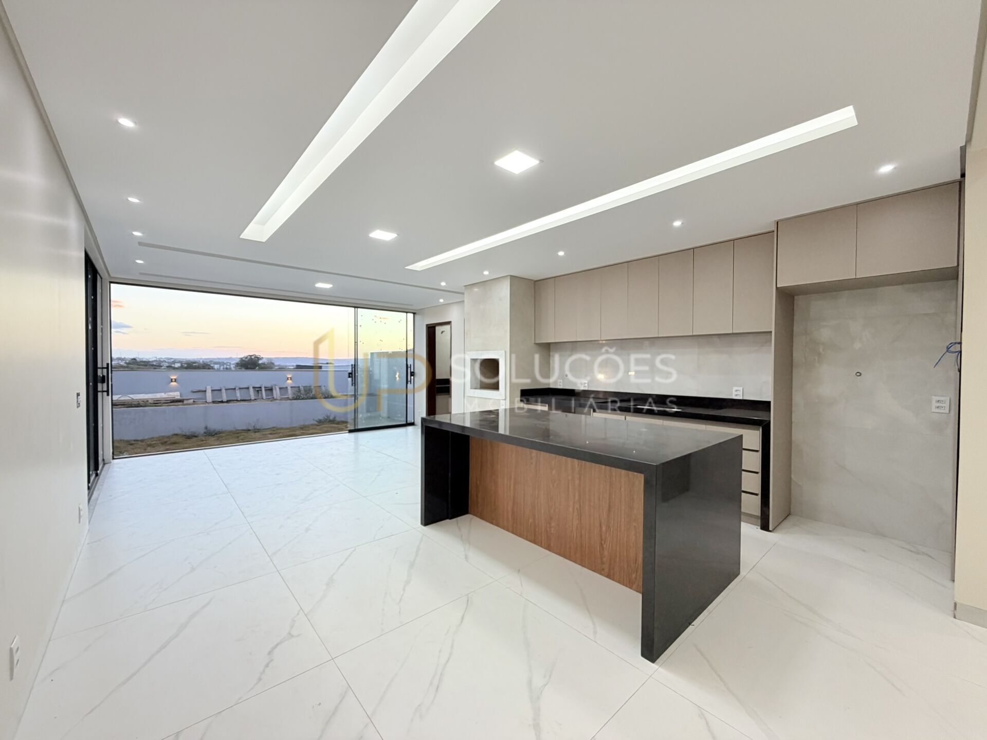 Casa, 4 quartos, 217 m² - Foto 14