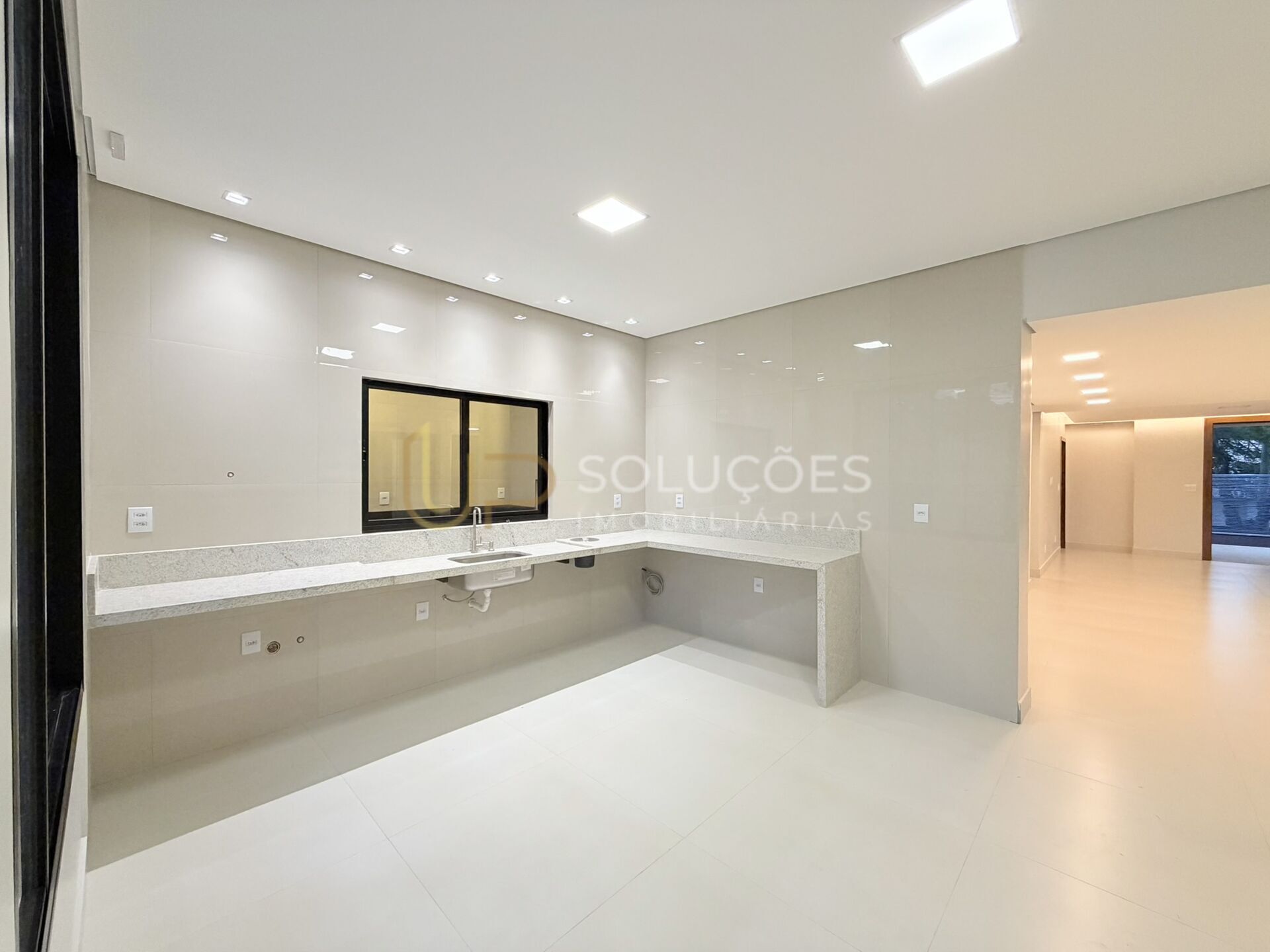 Casa, 3 quartos, 204 m² - Foto 8
