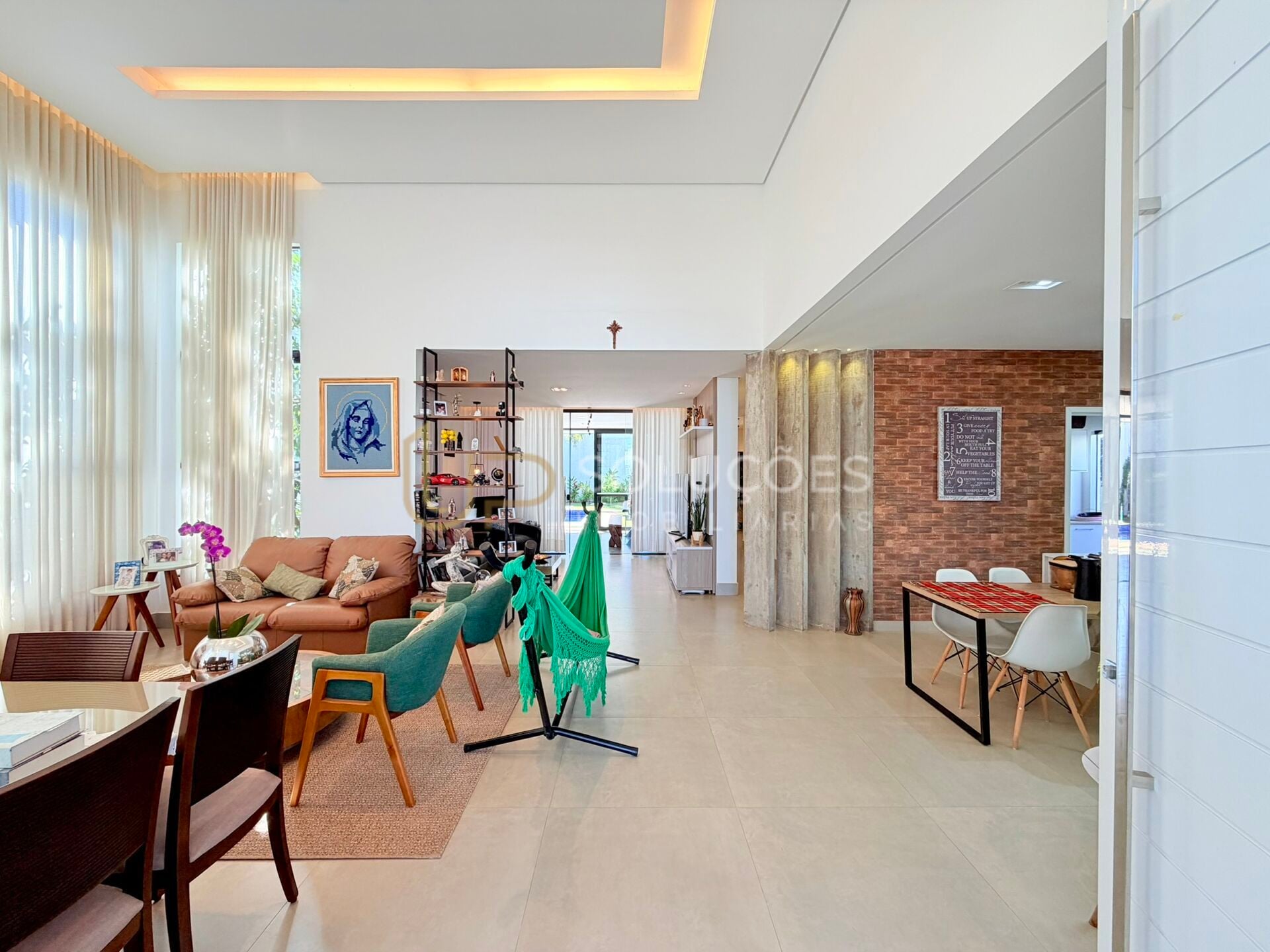 Casa, 3 quartos, 200 m² - Foto 4