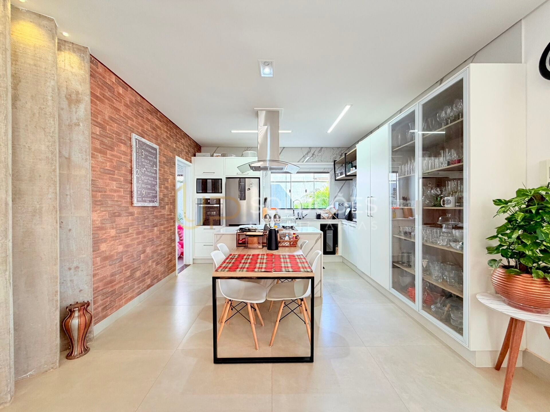 Casa, 3 quartos, 200 m² - Foto 14
