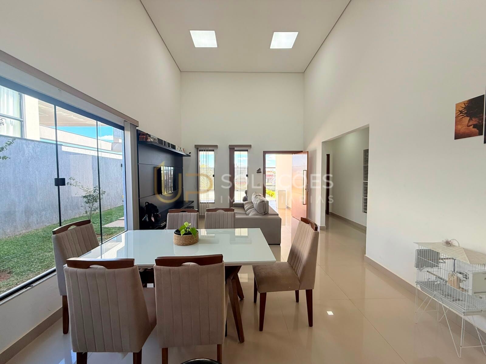 Casa, 3 quartos, 210 m² - Foto 3