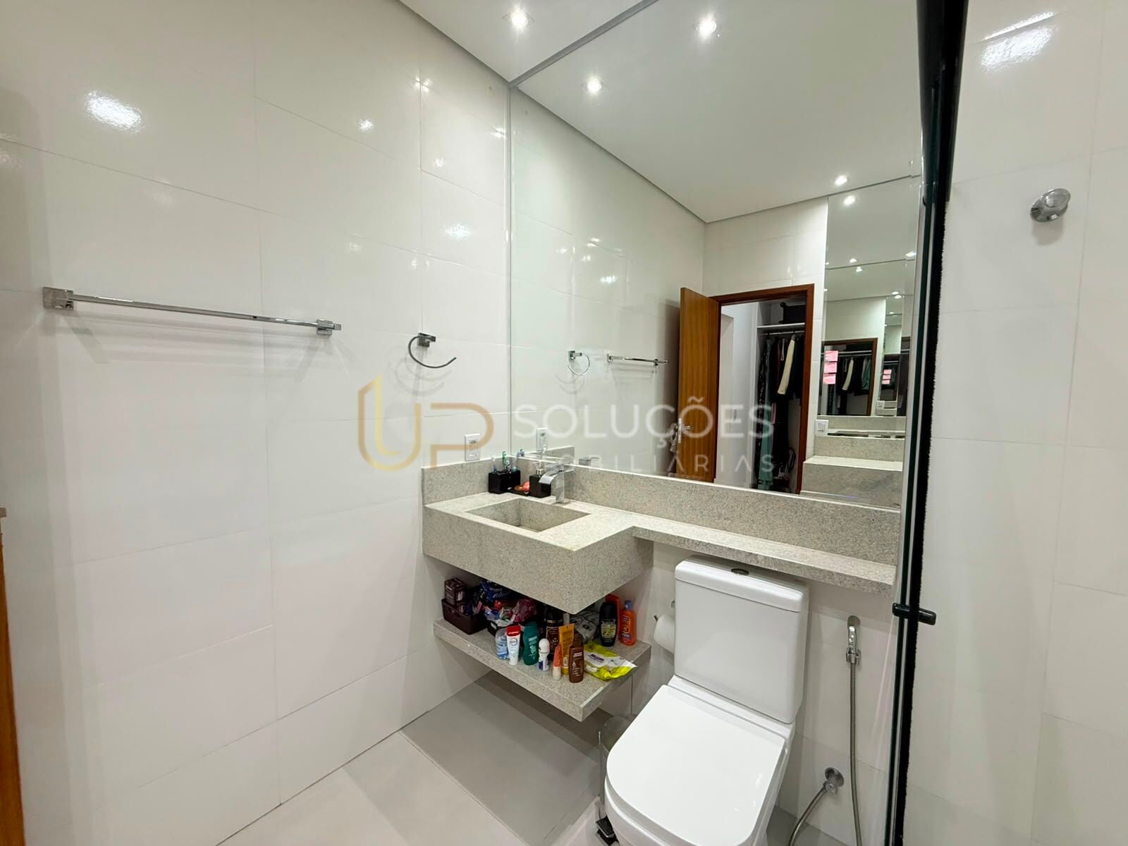 Casa, 3 quartos, 210 m² - Foto 17