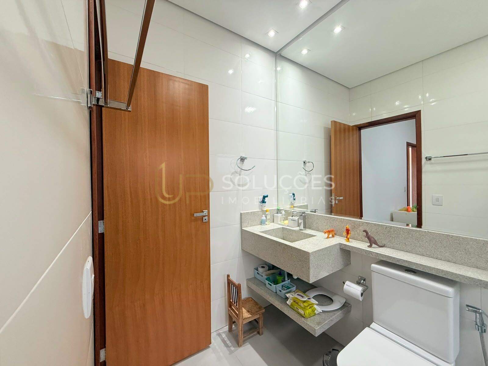 Casa, 3 quartos, 210 m² - Foto 6