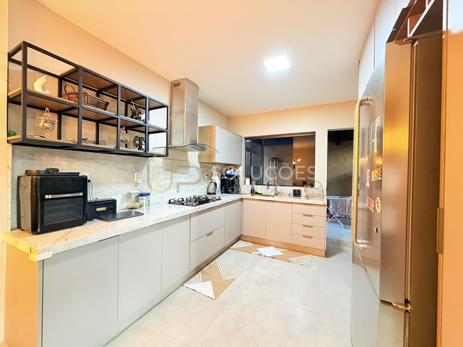 Casa, 3 quartos, 238 m² - Foto 7