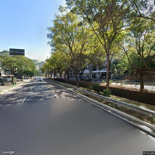 Imagem estática do "Street View" da localização
