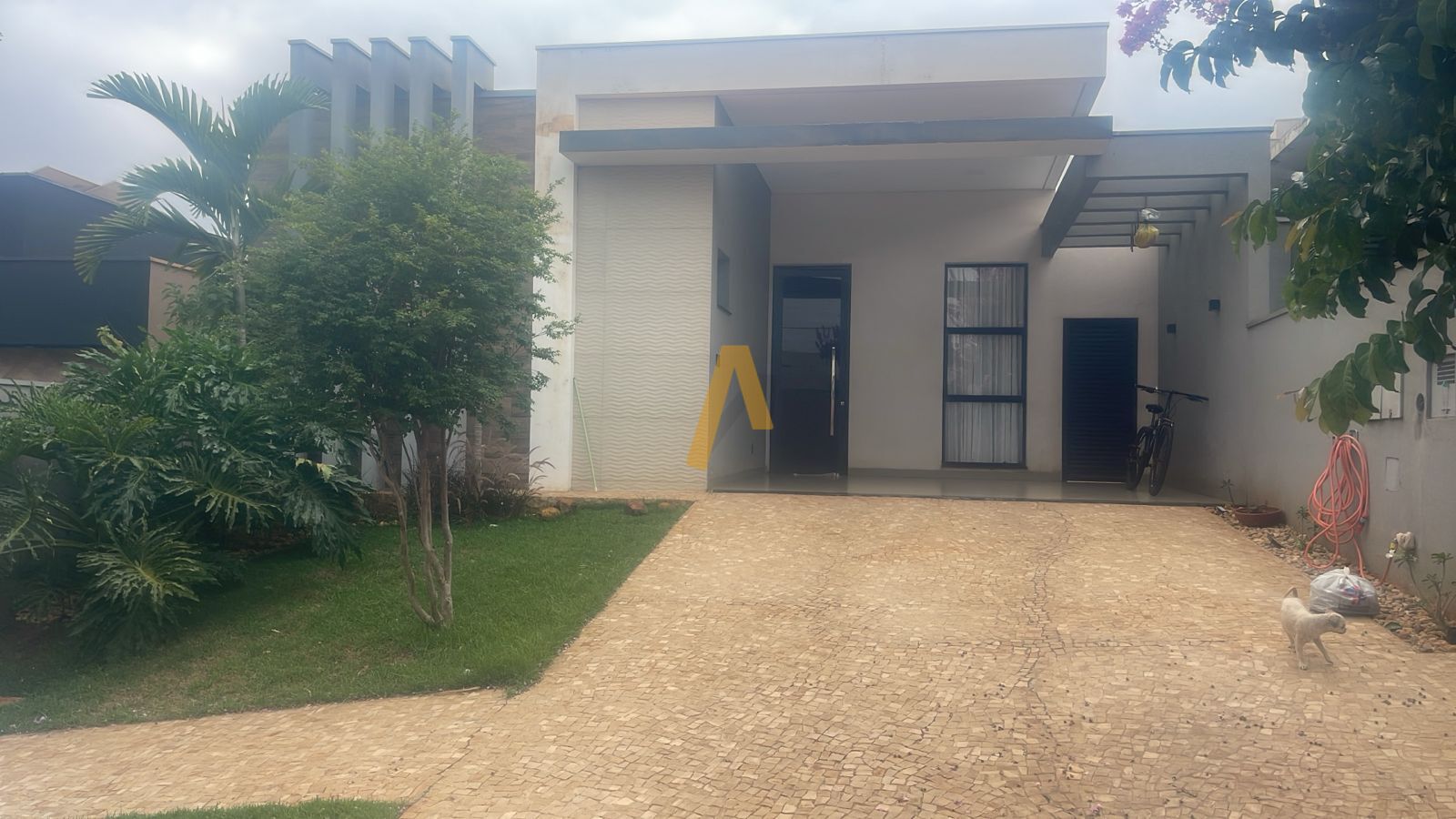 Imagem principal do imóvel
