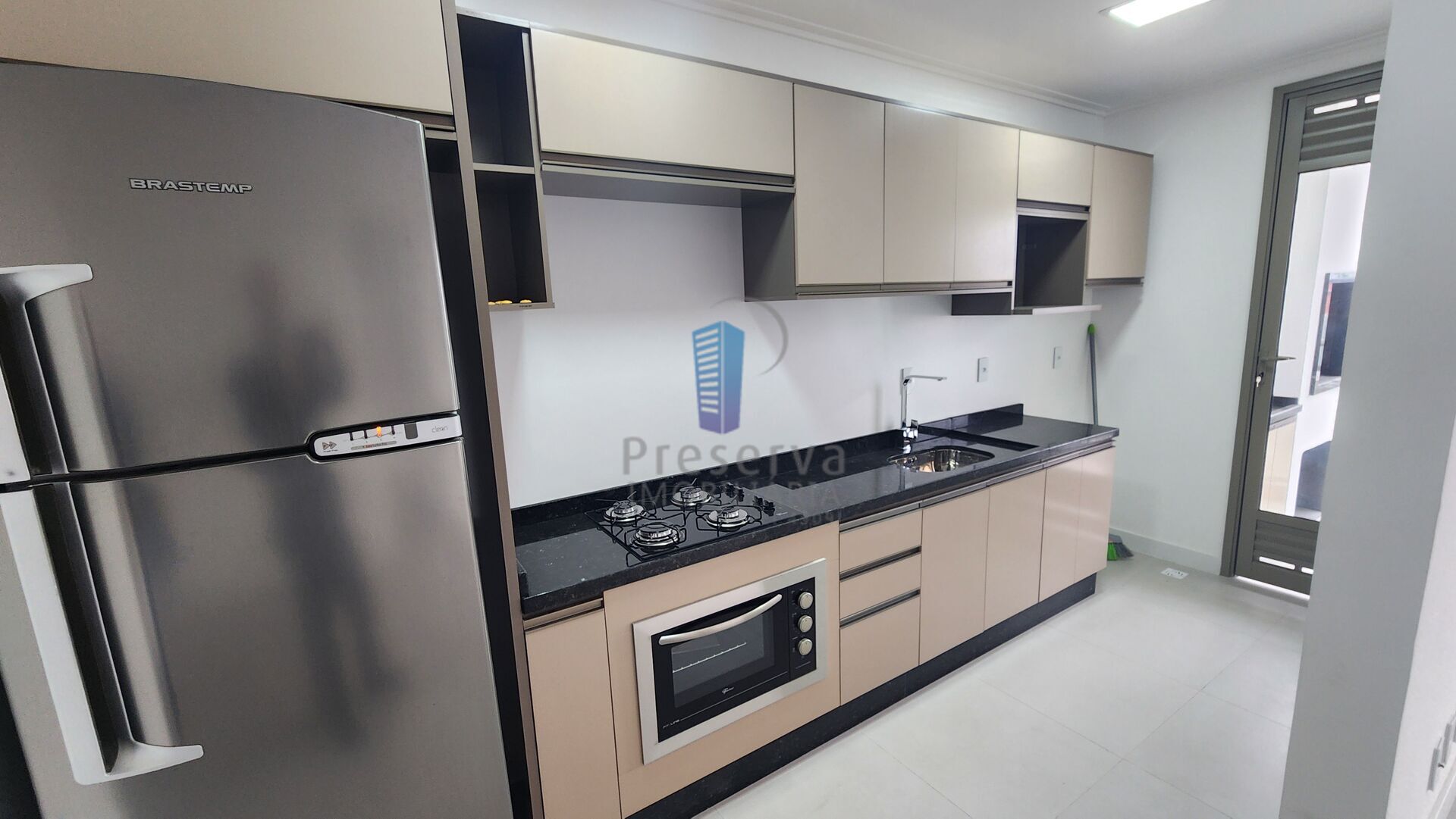 Apartamento, 3 quartos, 84 m² - Foto 2