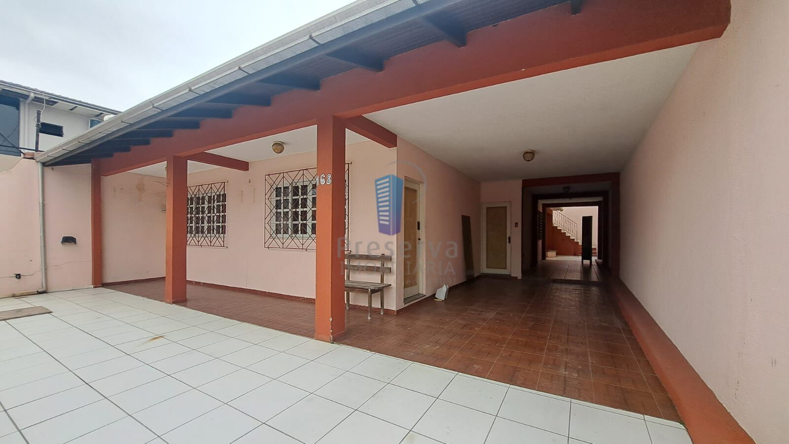 Casa, 4 quartos, 180 m² - Foto 1