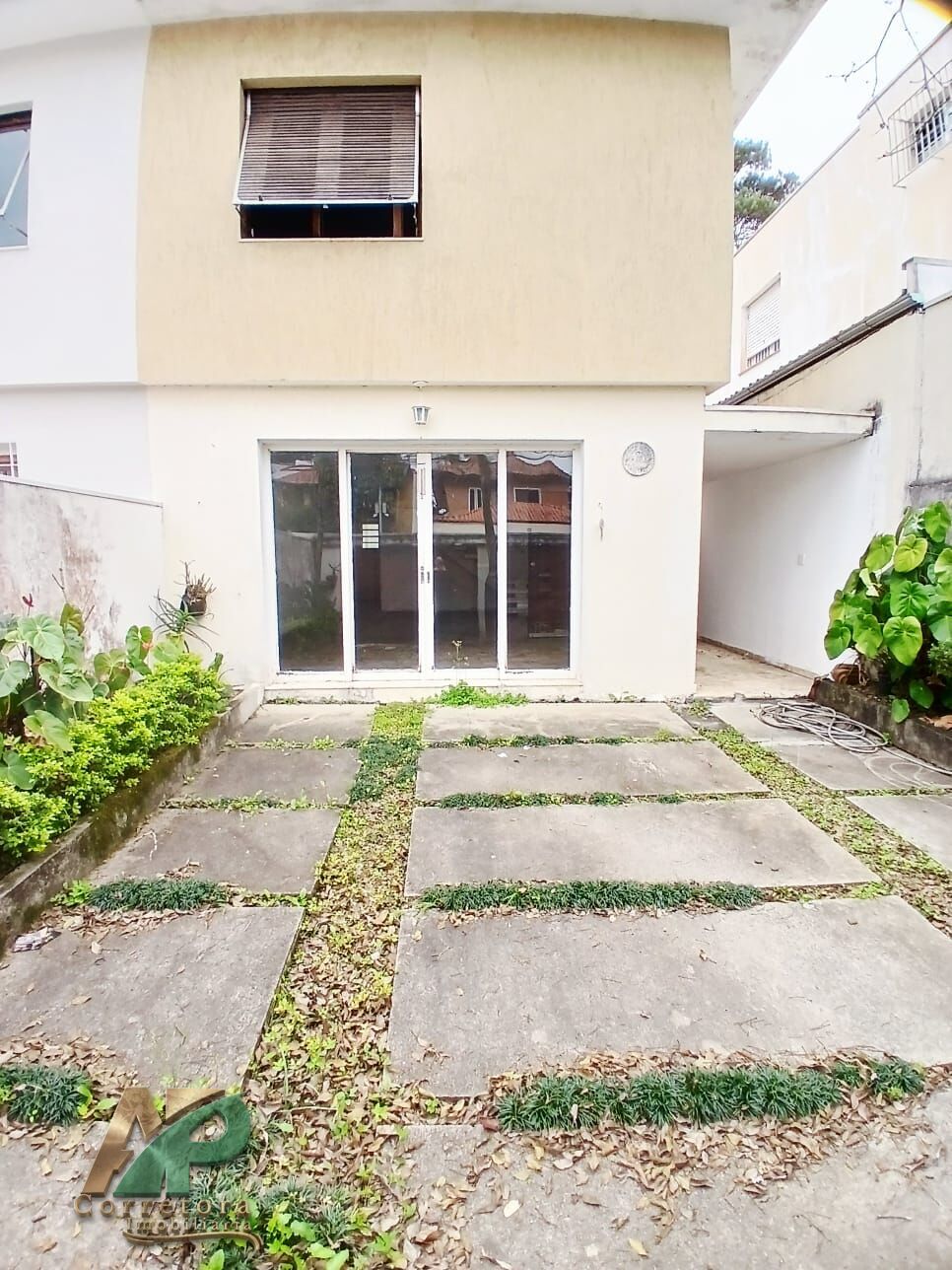 Sobrado, 3 quartos, 131 m² - Foto 2