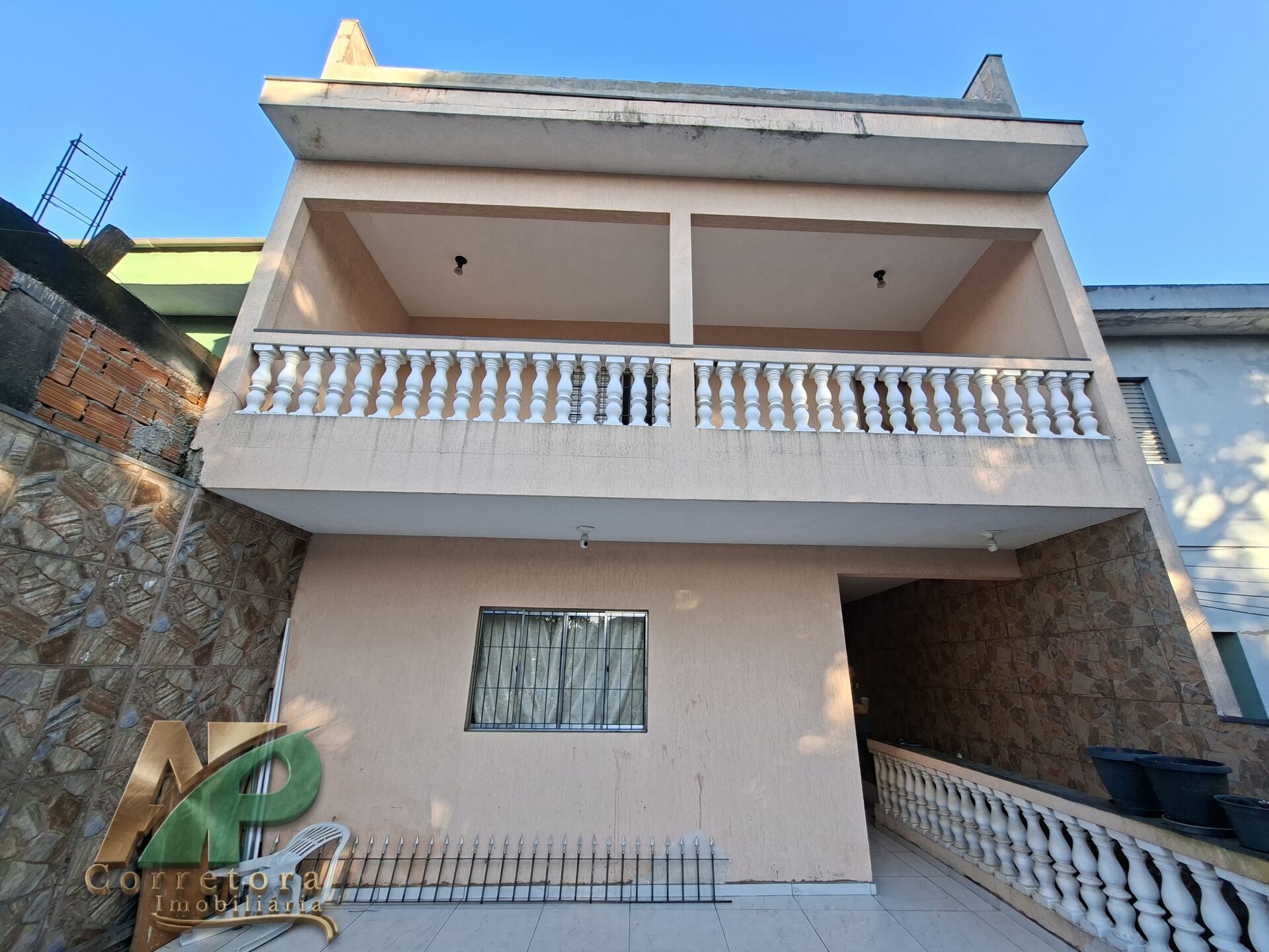 Sobrado, 2 quartos, 208 m² - Foto 1