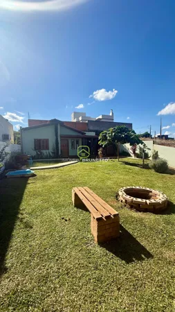 Casa à venda no bairro Belvedere em Chapecó/SC