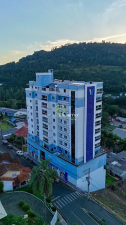 Apartamento à venda no bairro Centro em Capinzal/SC